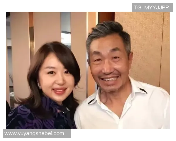 足球明星与他们的美丽女友们共同谱写的浪漫爱情故事与精彩瞬间 足球明星与他们的美丽女友们共同谱写的浪漫爱情故事与精彩瞬间